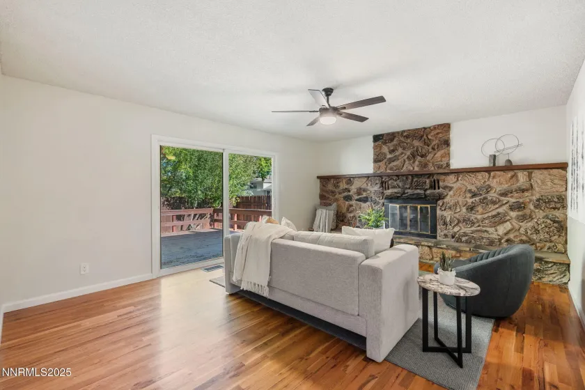 3264 Barbara, Reno, Nevada 89503, 3 Bedrooms Bedrooms, ,2 BathroomsBathrooms,Residential,Residential,Barbara,250057147