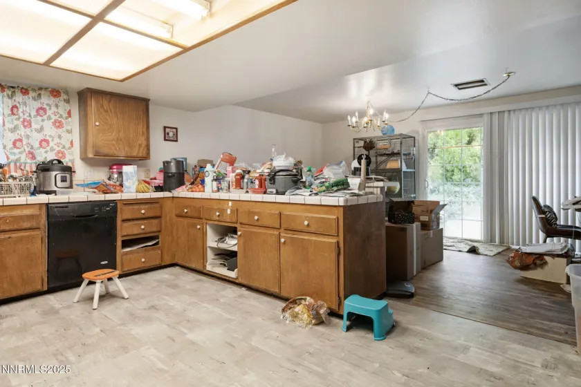 2491 Meadowbrook, Carson City, Nevada 89701, 4 Bedrooms Bedrooms, ,3 BathroomsBathrooms,Residential,Residential,Meadowbrook,250057148