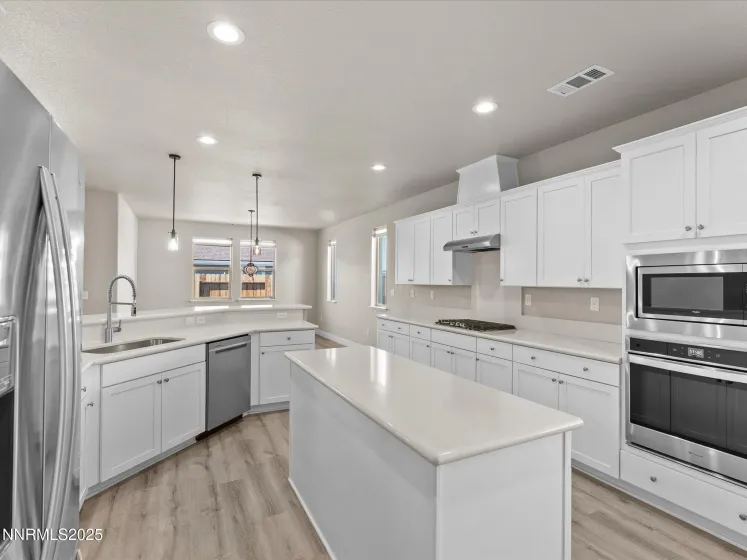 770 Cottage, Gardnerville, Nevada 89460, 3 Bedrooms Bedrooms, ,2 BathroomsBathrooms,Residential,Residential,Cottage,250057151