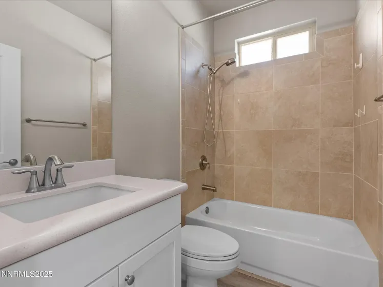 770 Cottage, Gardnerville, Nevada 89460, 3 Bedrooms Bedrooms, ,2 BathroomsBathrooms,Residential,Residential,Cottage,250057151
