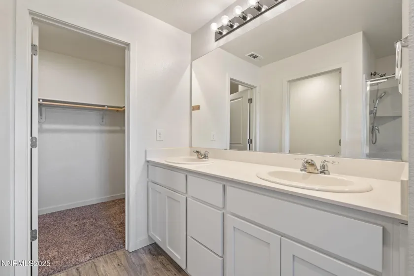 8791 Portia, Reno, Nevada 89506, 4 Bedrooms Bedrooms, ,3 BathroomsBathrooms,Residential,Residential,Portia,250057153