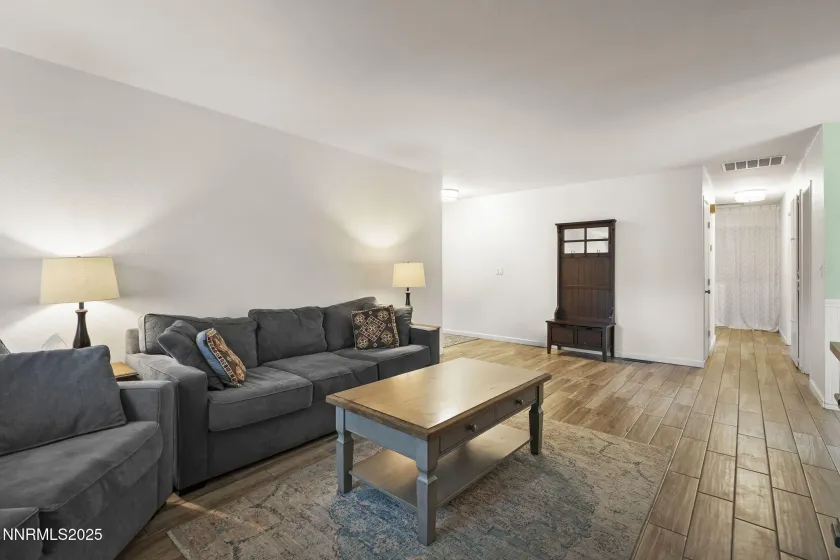 3020 Cisco, Reno, Nevada 89502, 3 Bedrooms Bedrooms, ,2 BathroomsBathrooms,Residential,Residential,Cisco,250057152