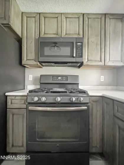 121 Shepard, Winnemucca, Nevada 89445, 2 Bedrooms Bedrooms, ,1 BathroomBathrooms,Residential,Residential,Shepard,250057156