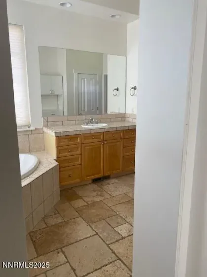 5000 Fall Colors, Reno, Nevada 89519, 2 Bedrooms Bedrooms, ,2 BathroomsBathrooms,Residential Lease,Manufactured,Fall Colors,250057157