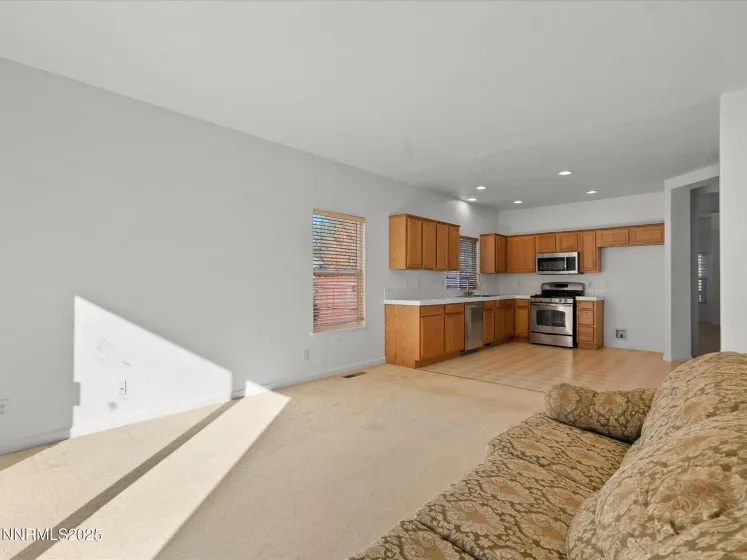 805 Sauvignon, Reno, Nevada 89506, 4 Bedrooms Bedrooms, ,2 BathroomsBathrooms,Residential,Residential,Sauvignon,250057159
