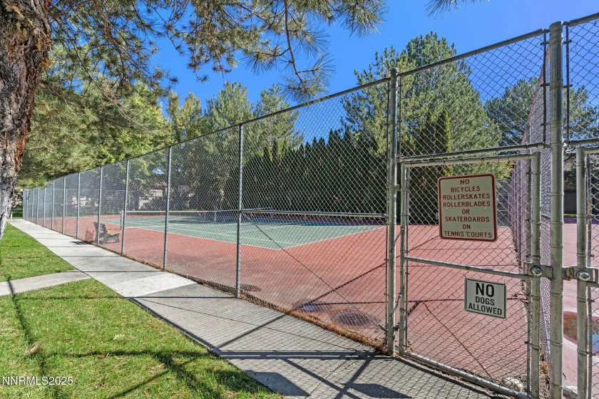 4690 Rio Poco, Reno, Nevada 89502, 2 Bedrooms Bedrooms, ,2 BathroomsBathrooms,Residential,Residential,Rio Poco,250057160