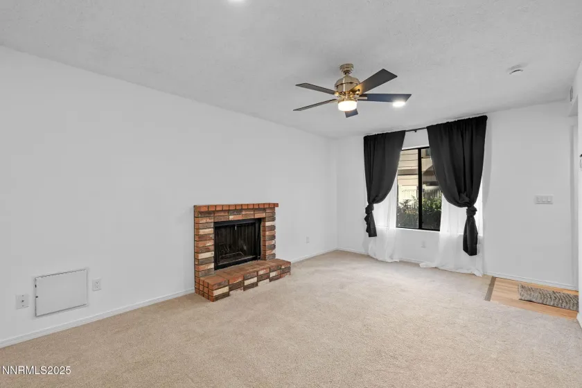 4690 Rio Poco, Reno, Nevada 89502, 2 Bedrooms Bedrooms, ,2 BathroomsBathrooms,Residential,Residential,Rio Poco,250057160