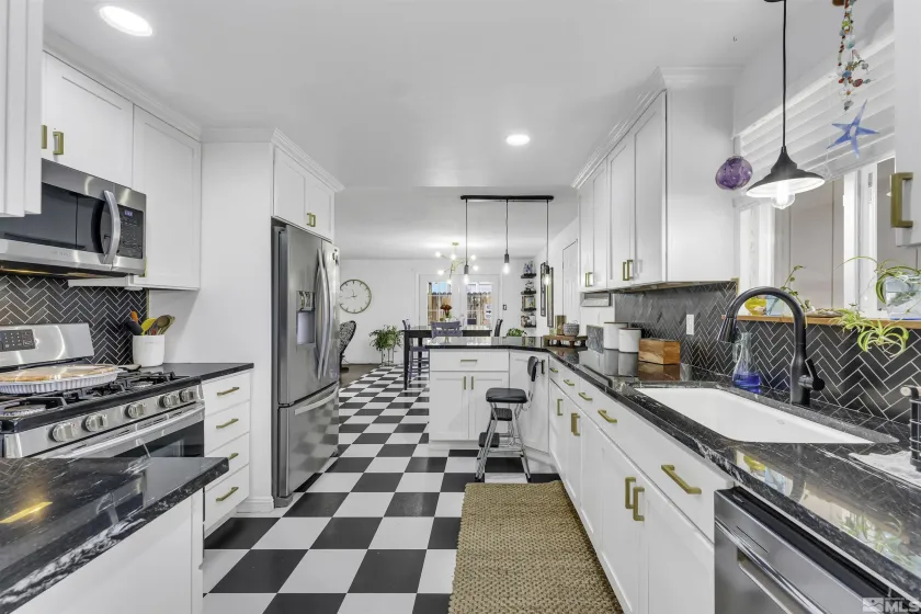 601 Adaline, Carson City, Nevada 89703, 4 Bedrooms Bedrooms, ,2 BathroomsBathrooms,Residential,Residential,Adaline,250000019