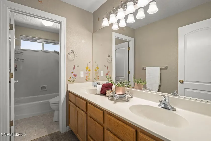 7159 Windstar, Reno, Nevada 89523, 5 Bedrooms Bedrooms, ,3 BathroomsBathrooms,Residential,Residential,Windstar,250057163