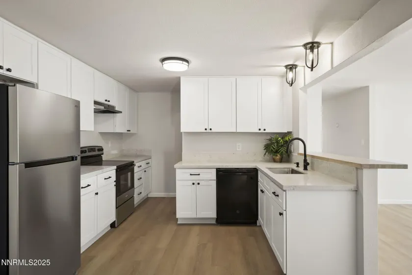 6780 Flower, Reno, Nevada 89506, 3 Bedrooms Bedrooms, ,2 BathroomsBathrooms,Residential,Residential,Flower,250057168