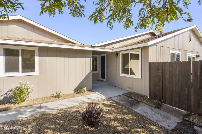 6780 Flower, Reno, Nevada 89506, 3 Bedrooms Bedrooms, ,2 BathroomsBathrooms,Residential,Residential,Flower,250057168