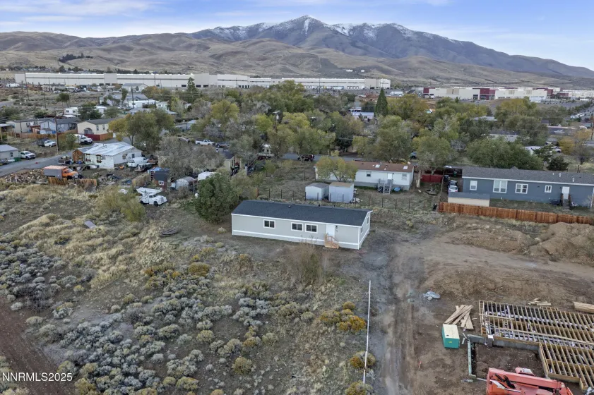 230 Medgar, Reno, Nevada 89506, 4 Bedrooms Bedrooms, ,2 BathroomsBathrooms,Residential,Residential,Medgar,250057170