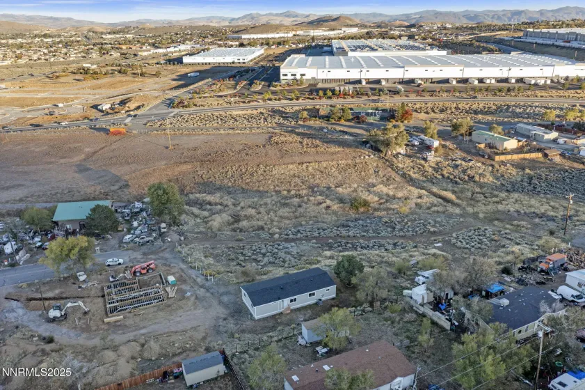 230 Medgar, Reno, Nevada 89506, 4 Bedrooms Bedrooms, ,2 BathroomsBathrooms,Residential,Residential,Medgar,250057170