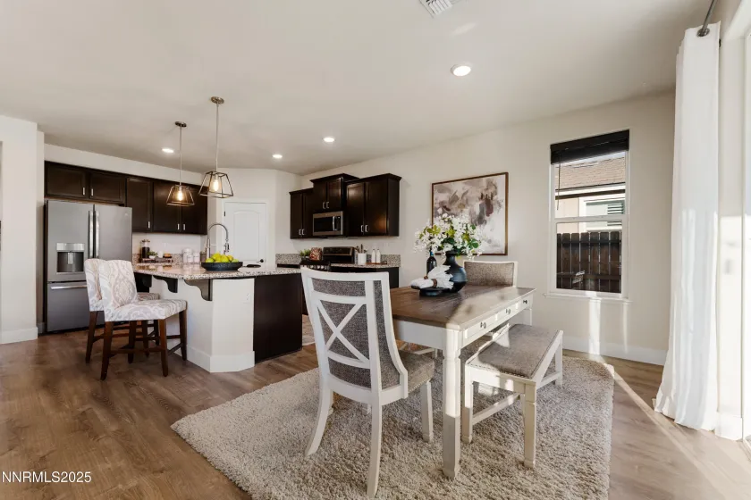 1212 Mallard Crest, Sparks, Nevada 89441, 2 Bedrooms Bedrooms, ,2 BathroomsBathrooms,Residential,Residential,Mallard Crest,250057179