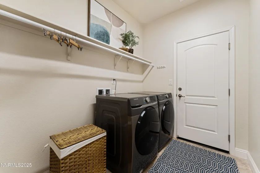 1212 Mallard Crest, Sparks, Nevada 89441, 2 Bedrooms Bedrooms, ,2 BathroomsBathrooms,Residential,Residential,Mallard Crest,250057179