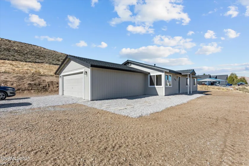 15205 Red Rock, Reno, Nevada 89508, 3 Bedrooms Bedrooms, ,2 BathroomsBathrooms,Residential,Residential,Red Rock,250057180