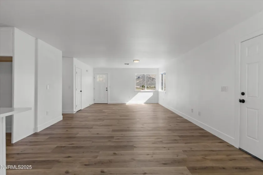 15205 Red Rock, Reno, Nevada 89508, 3 Bedrooms Bedrooms, ,2 BathroomsBathrooms,Residential,Residential,Red Rock,250057180