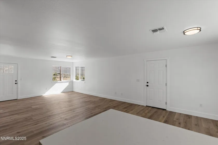 15205 Red Rock, Reno, Nevada 89508, 3 Bedrooms Bedrooms, ,2 BathroomsBathrooms,Residential,Residential,Red Rock,250057180