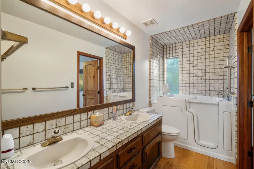 3355 Markridge, Reno, Nevada 89509, 4 Bedrooms Bedrooms, ,3 BathroomsBathrooms,Residential,Residential,Markridge,250057134