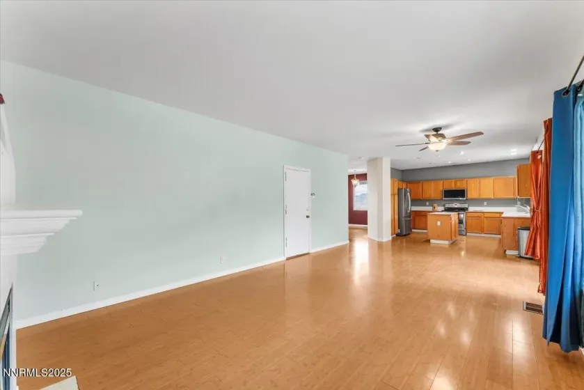 6631 Chula Vista, Sparks, Nevada 89436, 4 Bedrooms Bedrooms, ,3 BathroomsBathrooms,Residential,Residential,Chula Vista,250057158