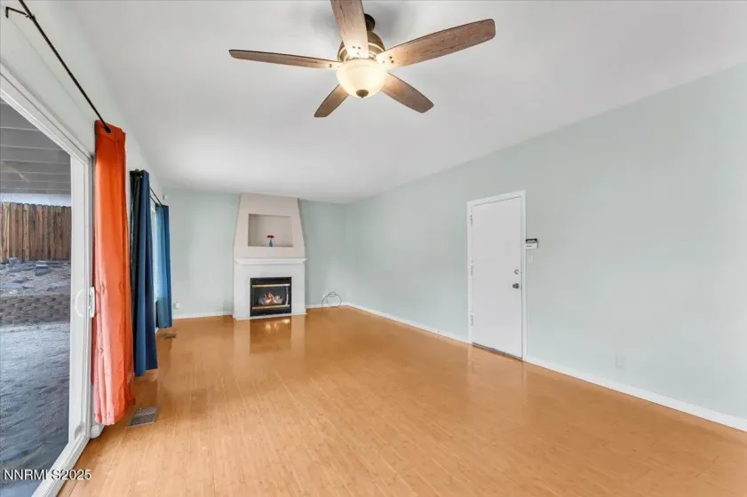 6631 Chula Vista, Sparks, Nevada 89436, 4 Bedrooms Bedrooms, ,3 BathroomsBathrooms,Residential,Residential,Chula Vista,250057158