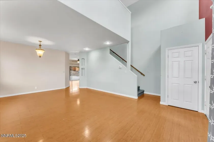 6631 Chula Vista, Sparks, Nevada 89436, 4 Bedrooms Bedrooms, ,3 BathroomsBathrooms,Residential,Residential,Chula Vista,250057158