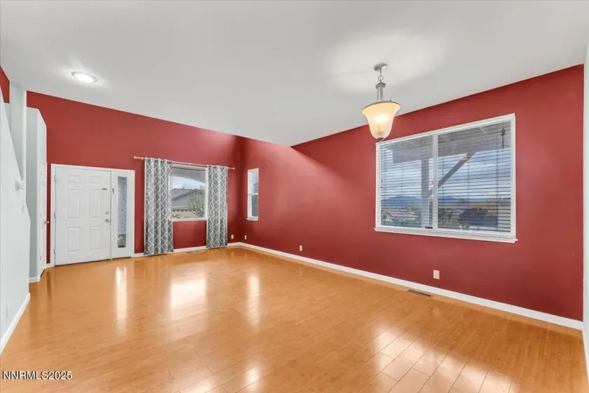 6631 Chula Vista, Sparks, Nevada 89436, 4 Bedrooms Bedrooms, ,3 BathroomsBathrooms,Residential,Residential,Chula Vista,250057158