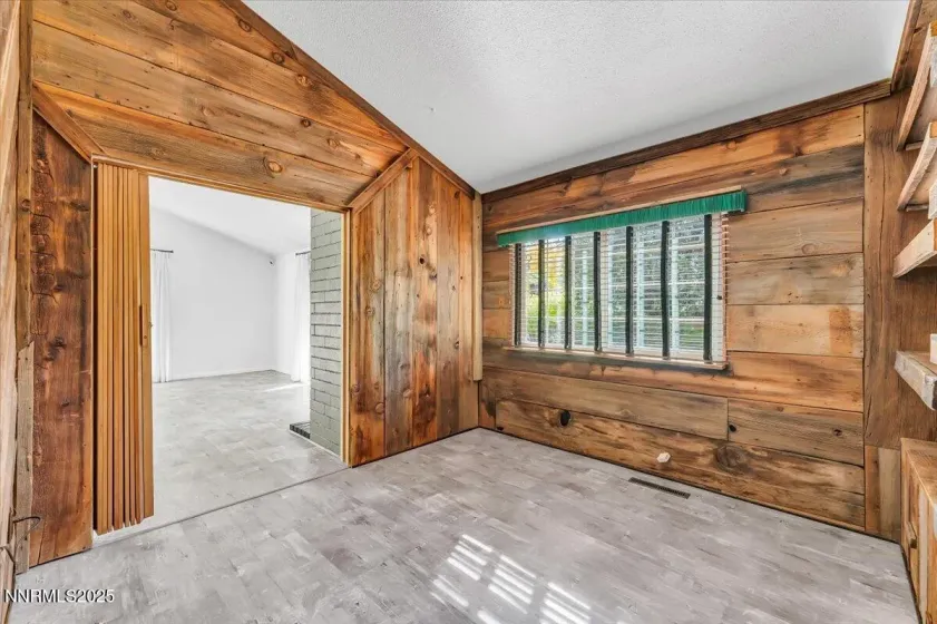 1835 Van Ness, Reno, Nevada 89503, 4 Bedrooms Bedrooms, ,2 BathroomsBathrooms,Residential,Residential,Van Ness,250057181