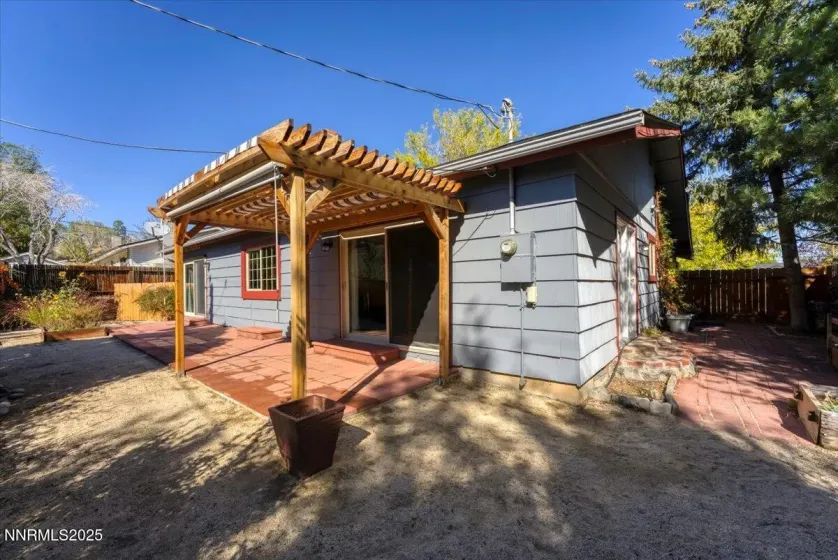 1835 Van Ness, Reno, Nevada 89503, 4 Bedrooms Bedrooms, ,2 BathroomsBathrooms,Residential,Residential,Van Ness,250057181
