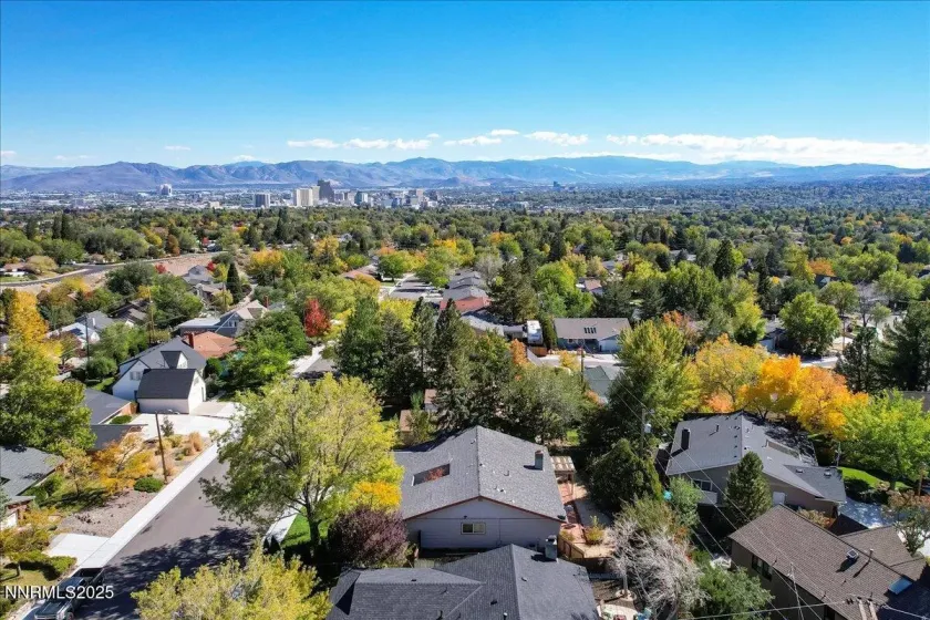 1835 Van Ness, Reno, Nevada 89503, 4 Bedrooms Bedrooms, ,2 BathroomsBathrooms,Residential,Residential,Van Ness,250057181