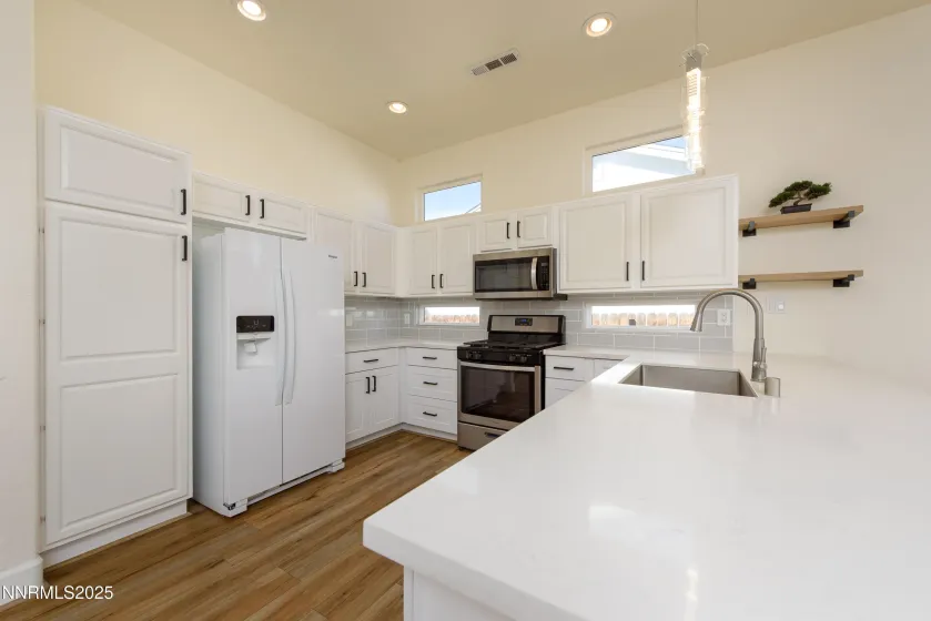 608 Westwinds, Dayton, Nevada 89403, 3 Bedrooms Bedrooms, ,2 BathroomsBathrooms,Residential,Residential,Westwinds,250057205