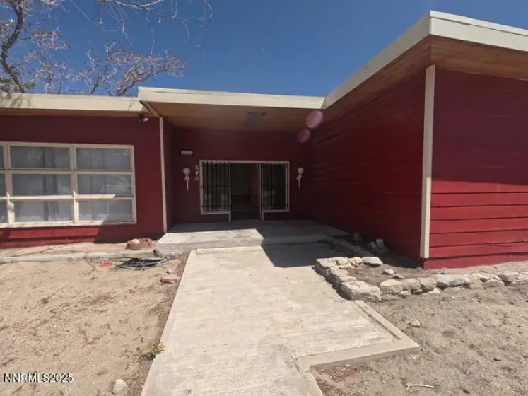 574 D, Hawthorne, Nevada 89415, 5 Bedrooms Bedrooms, ,2 BathroomsBathrooms,Residential,Residential,D,250057212