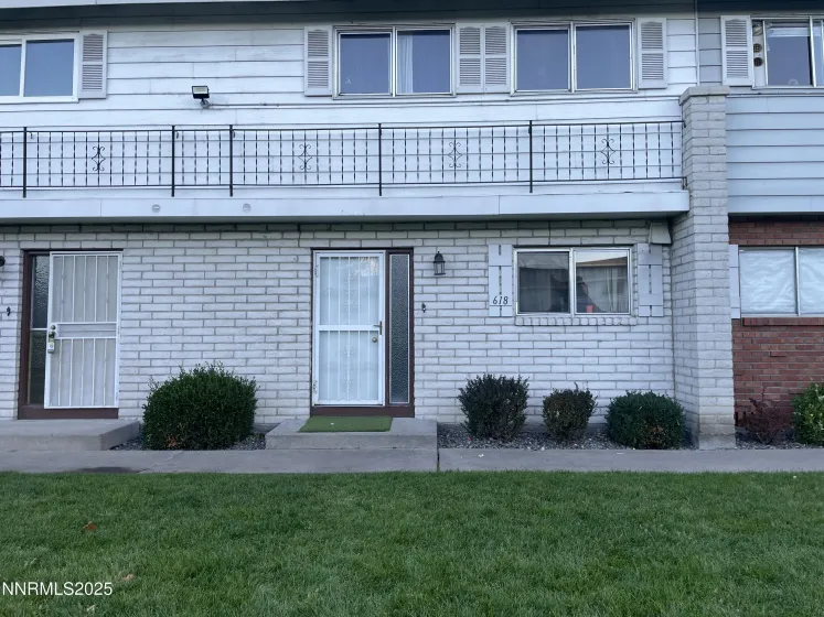618 Smithridge, Reno, Nevada 89502, 3 Bedrooms Bedrooms, ,2 BathroomsBathrooms,Residential,Residential,Smithridge,250057199
