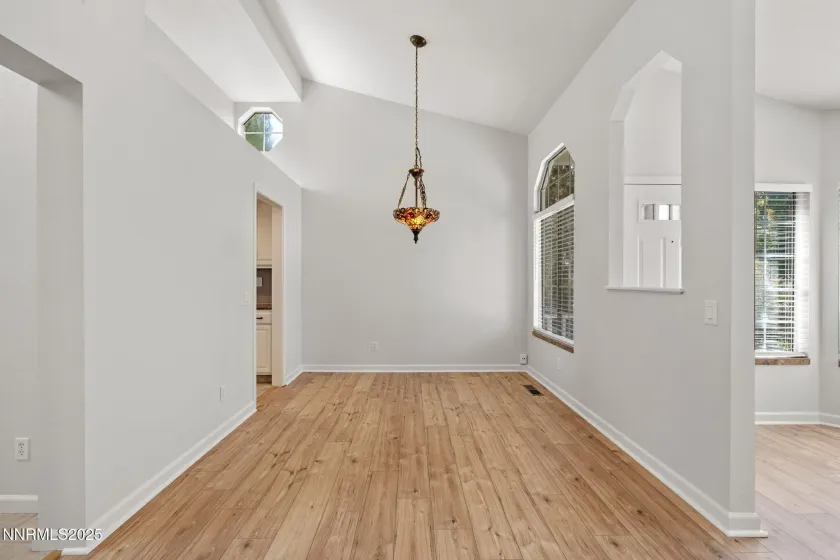 949 Wheatland, Reno, Nevada 89511, 3 Bedrooms Bedrooms, ,2 BathroomsBathrooms,Residential,Residential,Wheatland,250057187