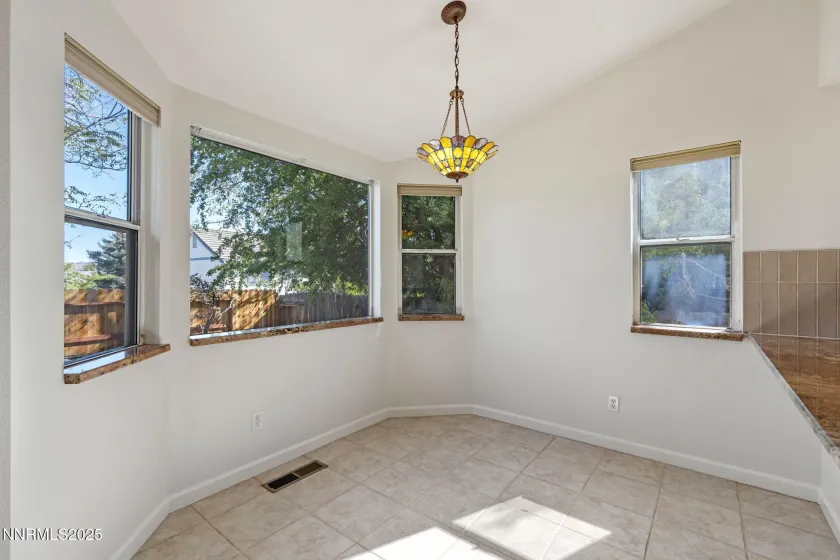 949 Wheatland, Reno, Nevada 89511, 3 Bedrooms Bedrooms, ,2 BathroomsBathrooms,Residential,Residential,Wheatland,250057187