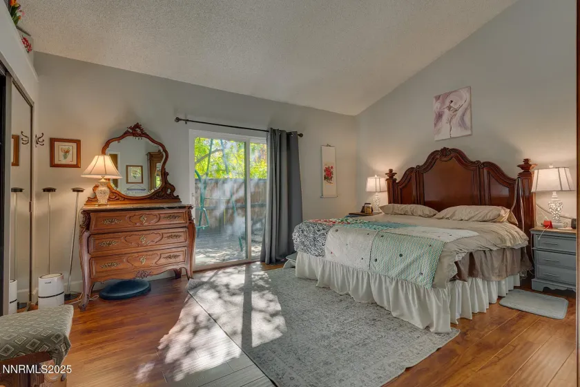390 Riverview, Reno, Nevada 89509, 3 Bedrooms Bedrooms, ,2 BathroomsBathrooms,Residential,Residential,Riverview,250057213