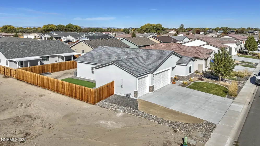 775 Karry, Fallon, Nevada 89406, 3 Bedrooms Bedrooms, ,2 BathroomsBathrooms,Residential,Residential,Karry,250057215