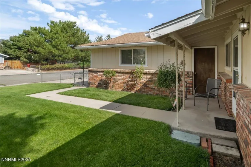 3309 Hickory, Carson City, Nevada 89701, 3 Bedrooms Bedrooms, ,2 BathroomsBathrooms,Residential,Residential,Hickory,250055351