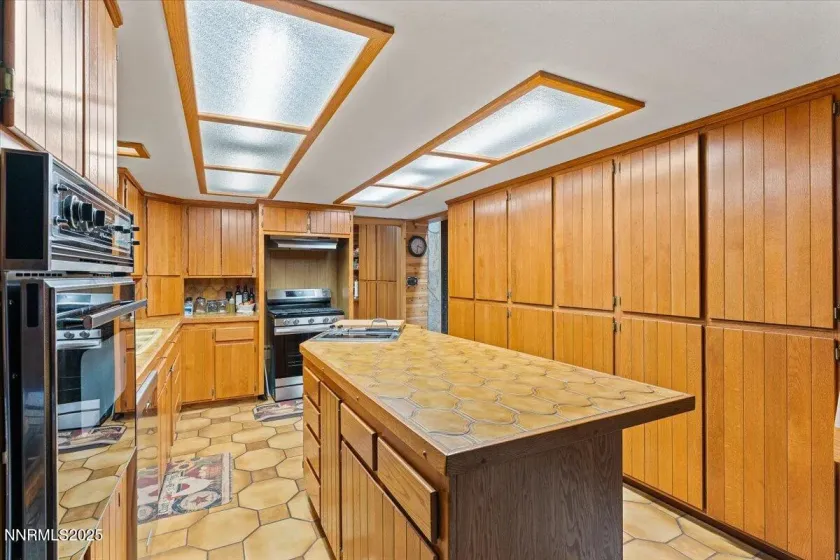 16400 Logan Meadow, Reno, Nevada 89511, 3 Bedrooms Bedrooms, ,3 BathroomsBathrooms,Residential,Residential,Logan Meadow,250054773