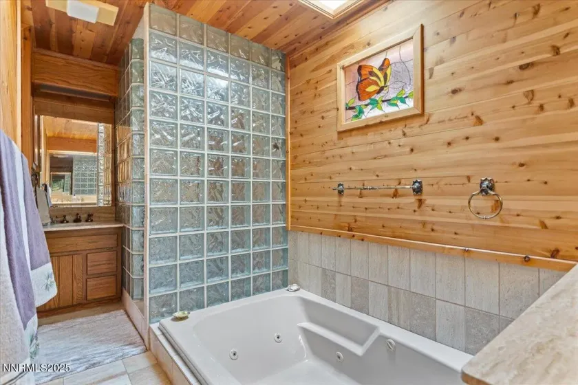 16400 Logan Meadow, Reno, Nevada 89511, 3 Bedrooms Bedrooms, ,3 BathroomsBathrooms,Residential,Residential,Logan Meadow,250054773