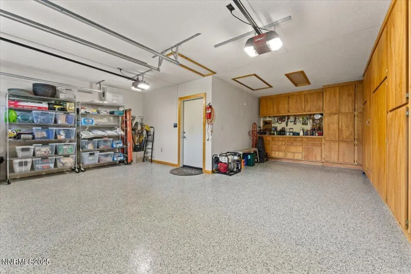 16400 Logan Meadow, Reno, Nevada 89511, 3 Bedrooms Bedrooms, ,3 BathroomsBathrooms,Residential,Residential,Logan Meadow,250054773