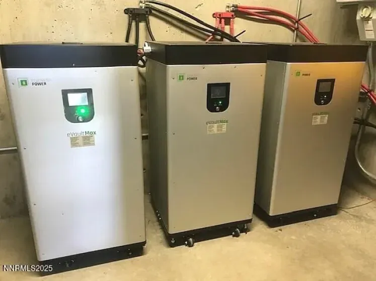 16400 Logan Meadow, Reno, Nevada 89511, 3 Bedrooms Bedrooms, ,3 BathroomsBathrooms,Residential,Residential,Logan Meadow,250054773