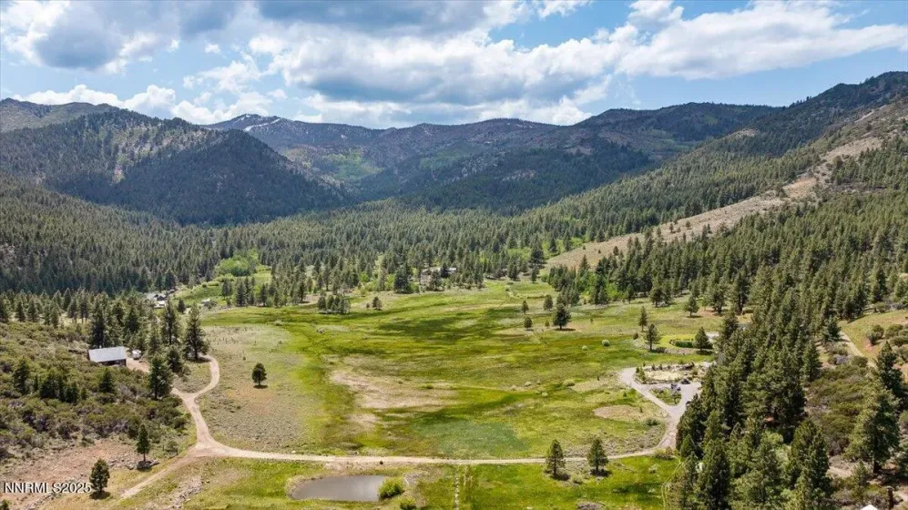 16400 Logan Meadow, Reno, Nevada 89511, 3 Bedrooms Bedrooms, ,3 BathroomsBathrooms,Residential,Residential,Logan Meadow,250054773