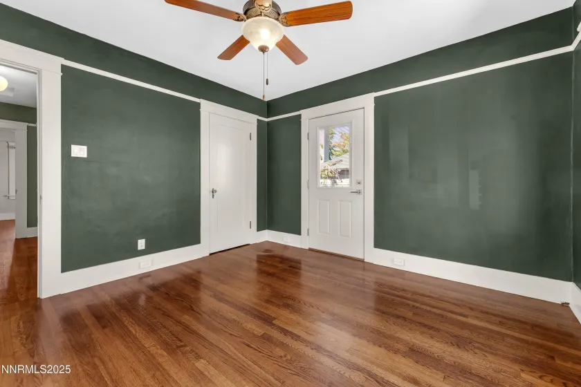 423 Wheeler, Reno, Nevada 89502, 2 Bedrooms Bedrooms, ,1 BathroomBathrooms,Residential,Residential,Wheeler,250057218