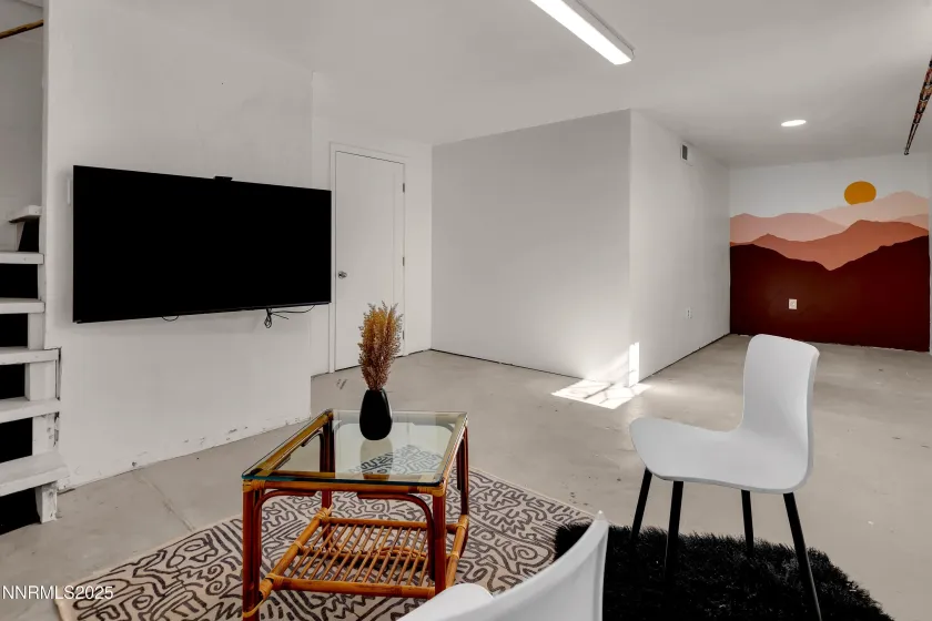 423 Wheeler, Reno, Nevada 89502, 2 Bedrooms Bedrooms, ,1 BathroomBathrooms,Residential,Residential,Wheeler,250057218