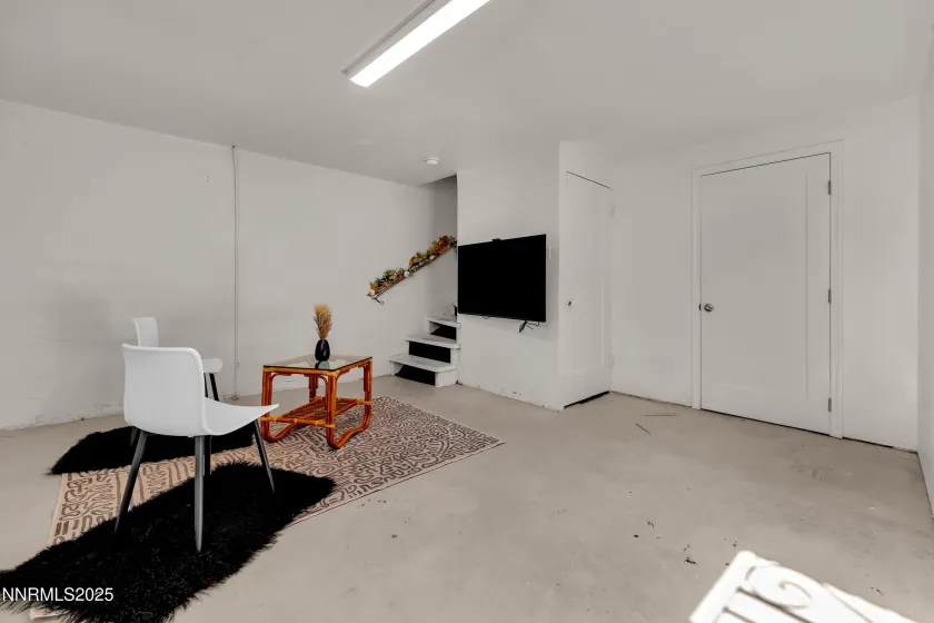 423 Wheeler, Reno, Nevada 89502, 2 Bedrooms Bedrooms, ,1 BathroomBathrooms,Residential,Residential,Wheeler,250057218