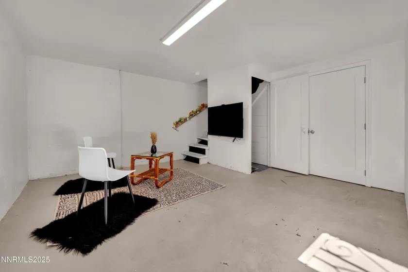 423 Wheeler, Reno, Nevada 89502, 2 Bedrooms Bedrooms, ,1 BathroomBathrooms,Residential,Residential,Wheeler,250057218