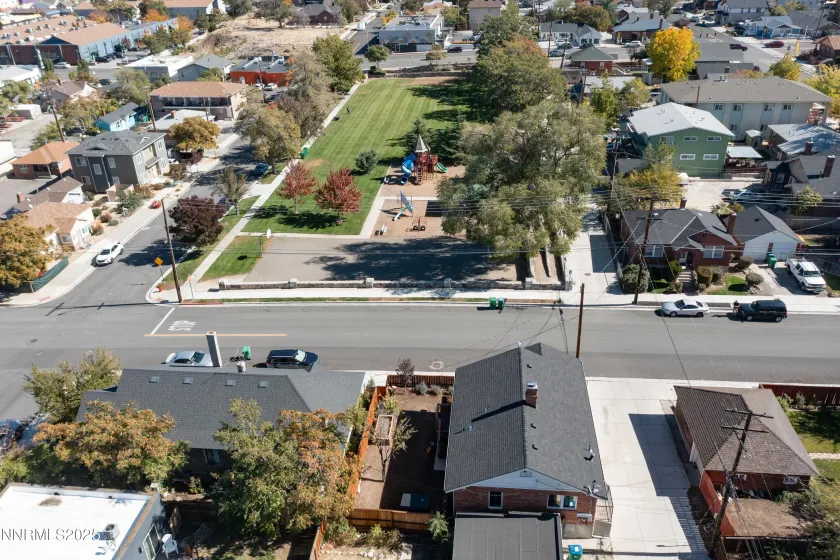 423 Wheeler, Reno, Nevada 89502, 2 Bedrooms Bedrooms, ,1 BathroomBathrooms,Residential,Residential,Wheeler,250057218