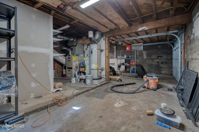423 Wheeler, Reno, Nevada 89502, 2 Bedrooms Bedrooms, ,1 BathroomBathrooms,Residential,Residential,Wheeler,250057218