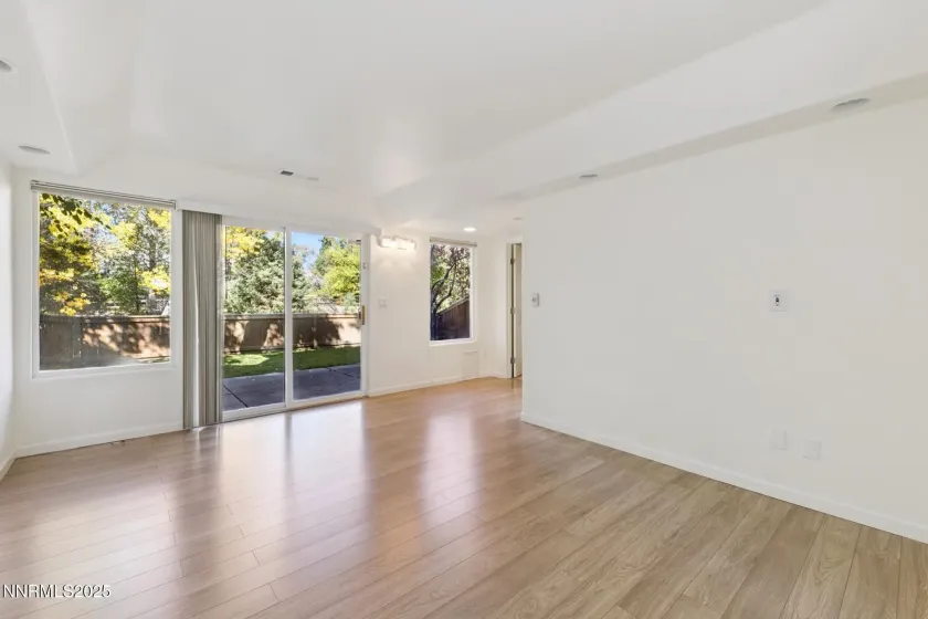 709 Caughlin, Reno, Nevada 89519, 3 Bedrooms Bedrooms, ,3 BathroomsBathrooms,Residential,Residential,Caughlin,250057220